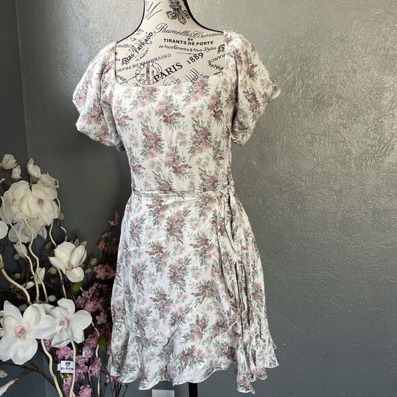 Trixxi Dresses & Skirts - Trixxi Women's A-Line Puff Sleeve Mini Wrap Dress Size M Floral Off-Shoulder